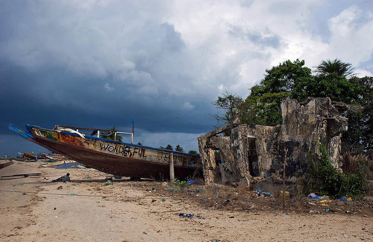 Île de Diogué et son phare à l'embouchure du fleuve Casamance