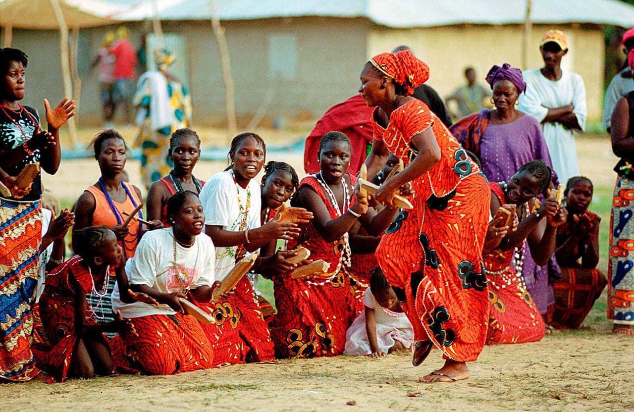 Danses diolas et fêtes traditionnelles de l'initiation en Casamance